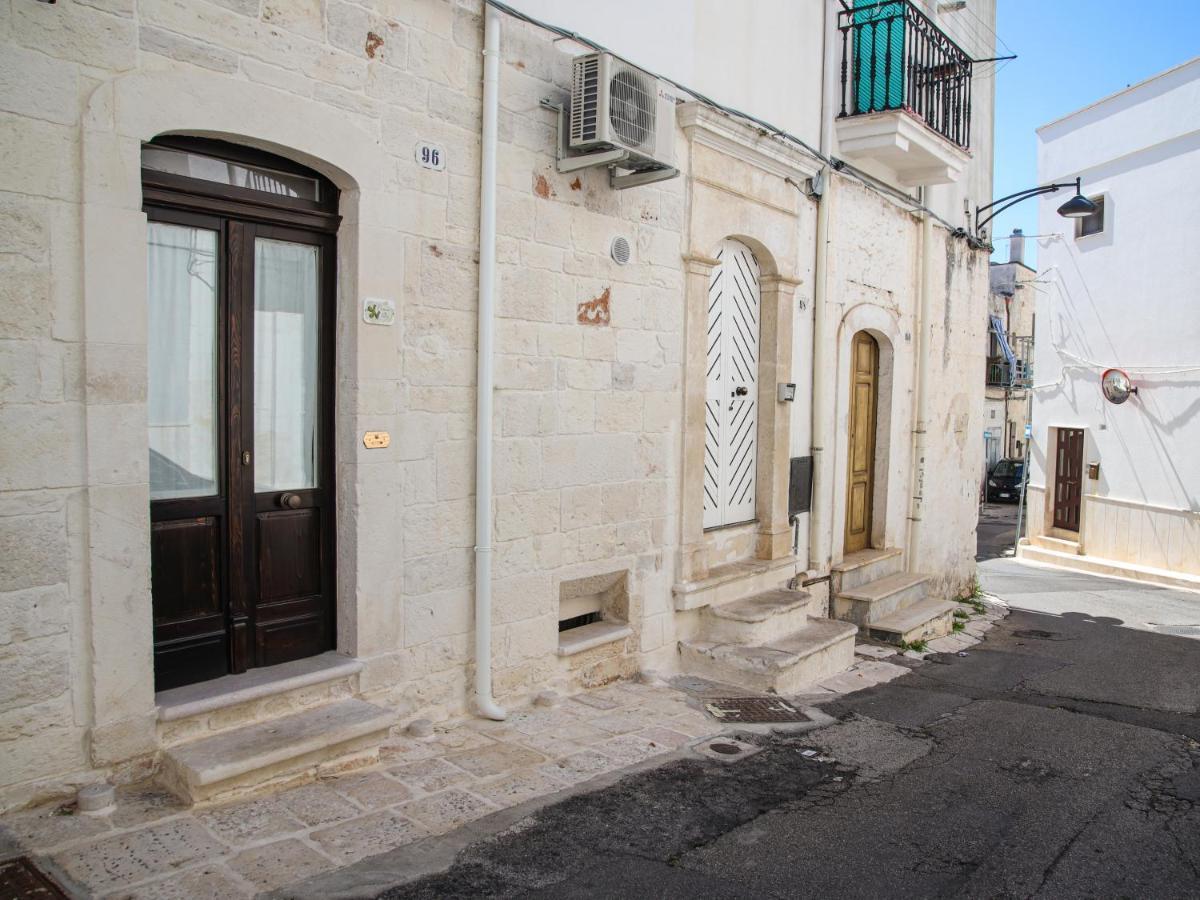 Domus Petra 96 Lägenhet Ceglie Messapica Exteriör bild